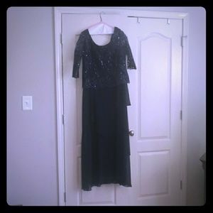 Maya Brooke Formal dress